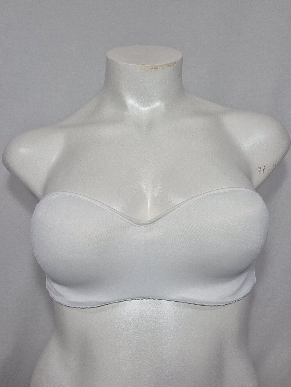 36D Victoria's Secret Balconette Padded Strapless Underwire Bra White NWOT